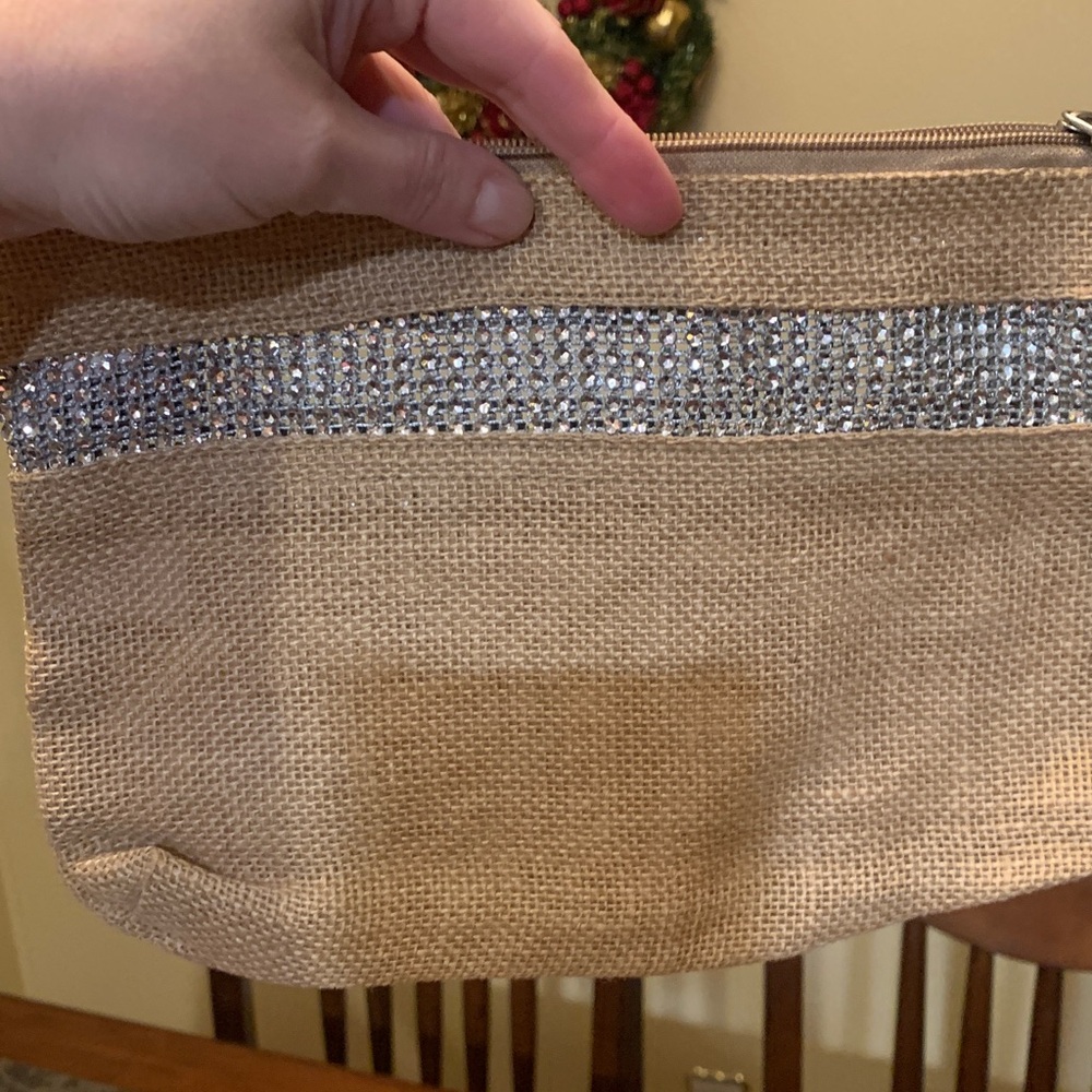 Elegant Tan Clutch with Silver Accent and crystals, real linen, brand new,must❤️ - Picture 7 of 10